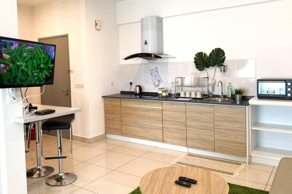 Zy Studio @ Evo Soho Bangi Astro Wifi Netflix المظهر الخارجي الصورة